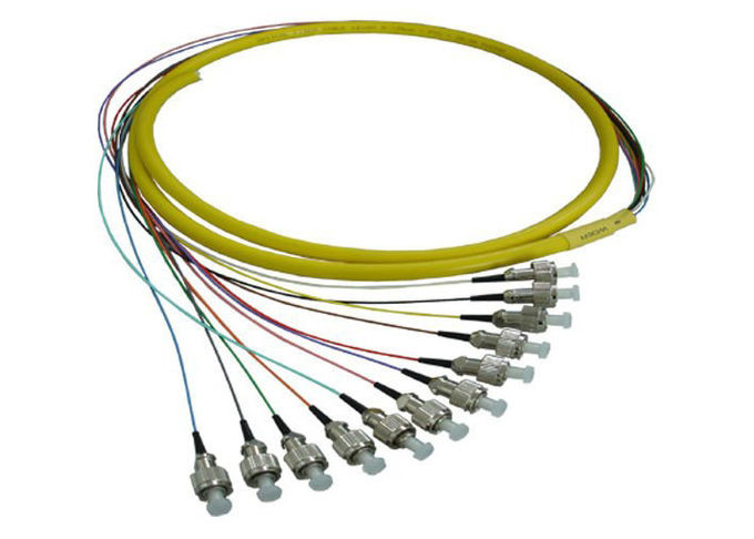 12 هسته FC / UPC فیبر نوری Pigtail 12 رنگ فن با فیبر Pigtail با LSZH کابل
