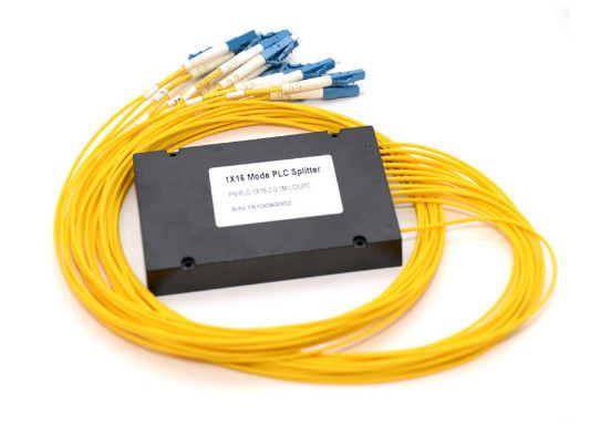چین Lc / Upc فیبر نوری PLC Splitter 1 X 16 کت PVC 1260 - 1650nm طول موج تامین کننده