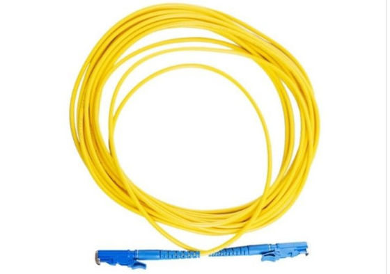 زرد E2000 UPC فیبر نوری Patch Cord طراحی سفارشی برای شبکه FTTX تامین کننده